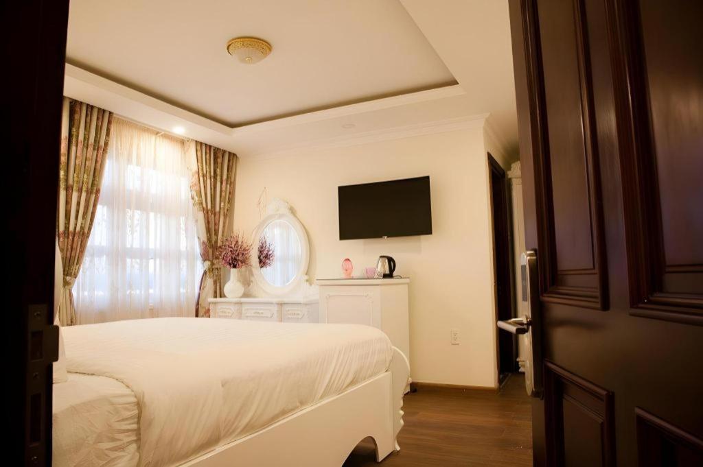 Hoa Sen Vang Hotel Dalat Zewnętrze zdjęcie