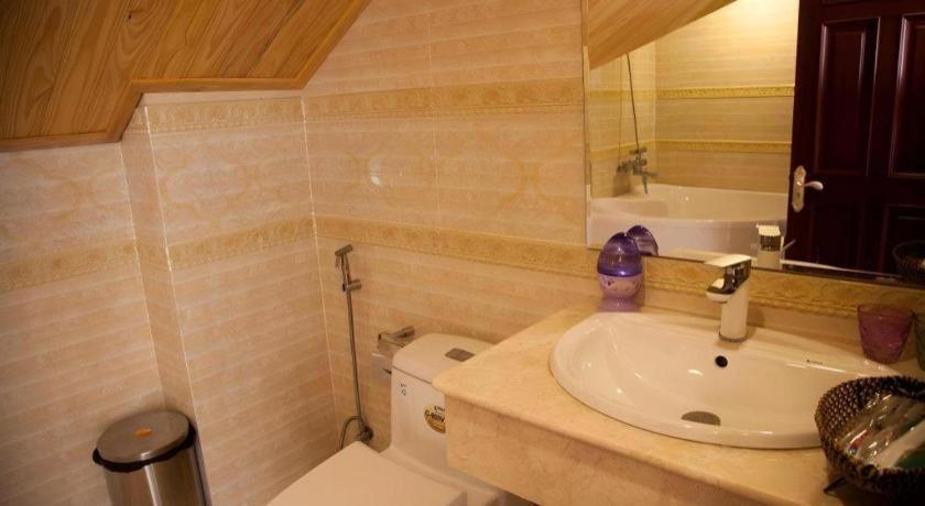 Hoa Sen Vang Hotel Dalat Zewnętrze zdjęcie