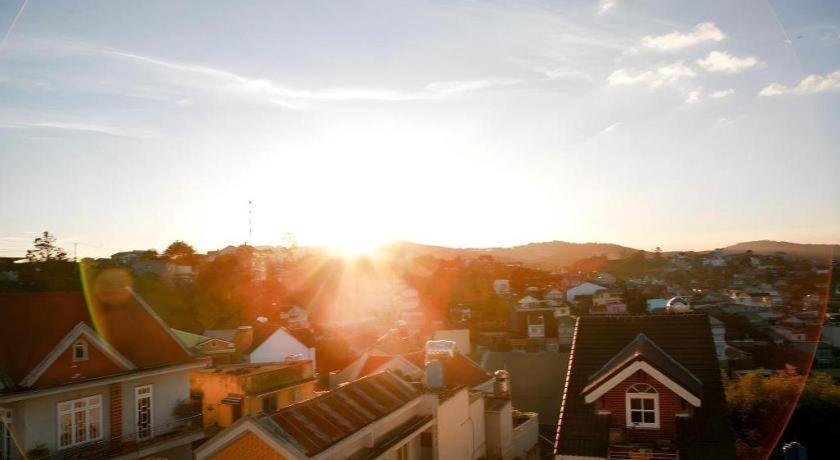Hoa Sen Vang Hotel Dalat Zewnętrze zdjęcie
