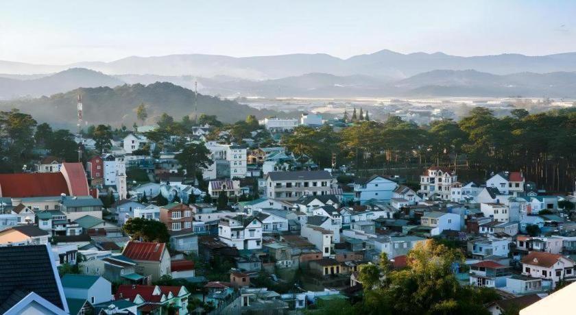 Hoa Sen Vang Hotel Dalat Zewnętrze zdjęcie